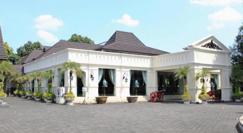 Aziza Syariah Hotel Solo By Horison Εξωτερικό φωτογραφία