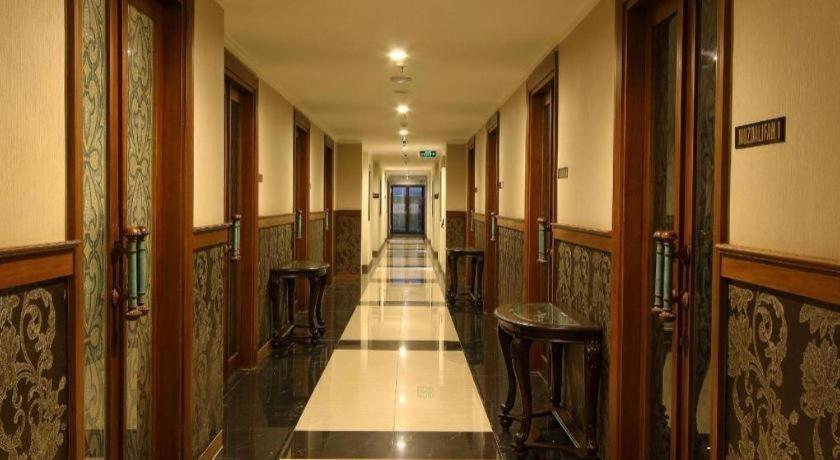 Aziza Syariah Hotel Solo By Horison Εξωτερικό φωτογραφία